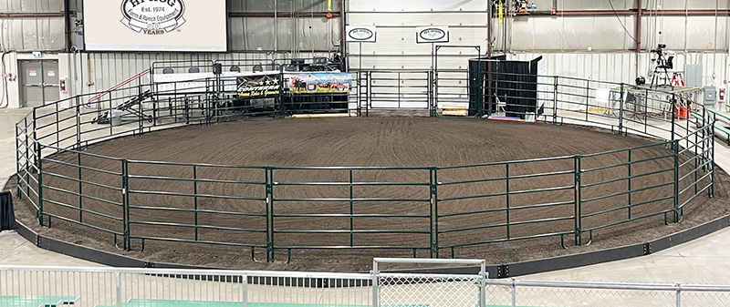 A round pen for excersizing horses
